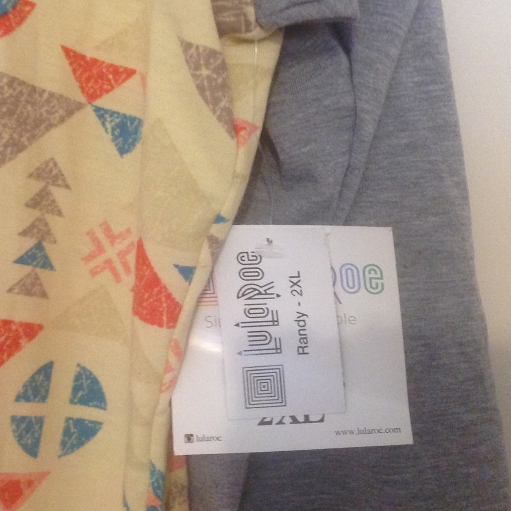 Lularoe Randy shirt Size 2XL New with tags - Picture 4 of 6